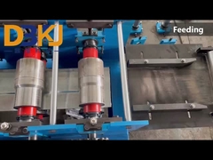 Rolo do quadro de porta que forma a máquina
